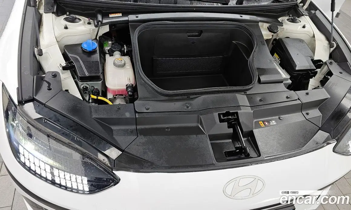 Hyundai Ioniq 6 2022 0.1 автомат (гидро), фото 6 Hyundai Ioniq 6 2022 0.1 автомат (гидро), фото 6