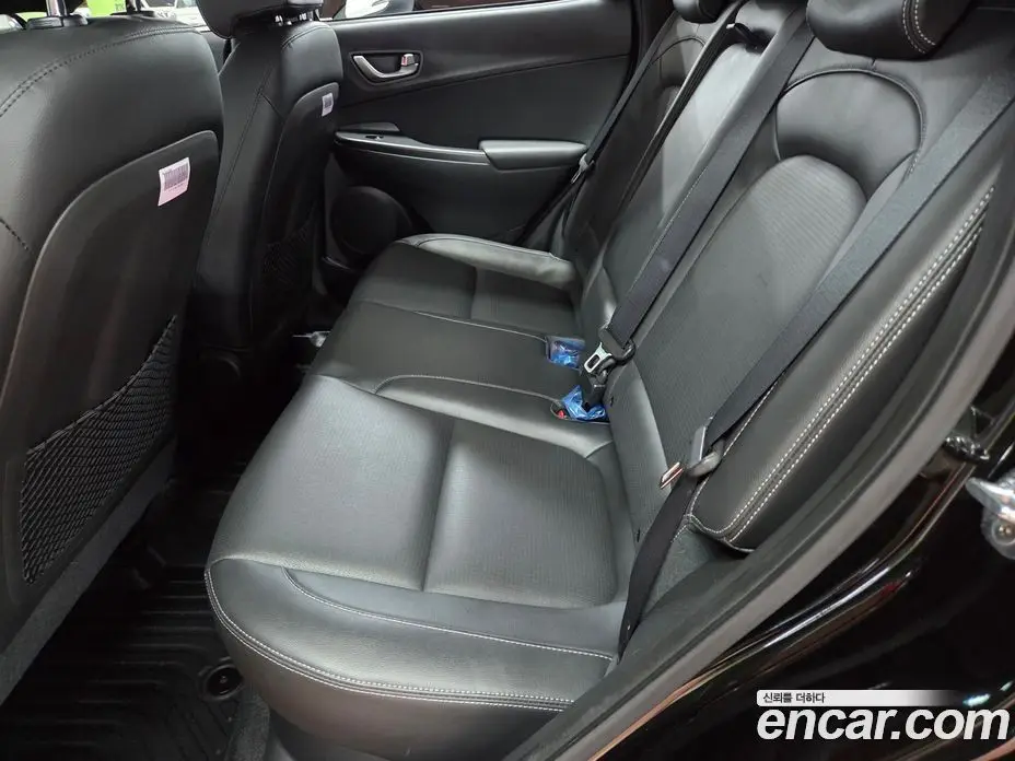 Hyundai Kona 2018 1.6 автомат (гидро), фото 11