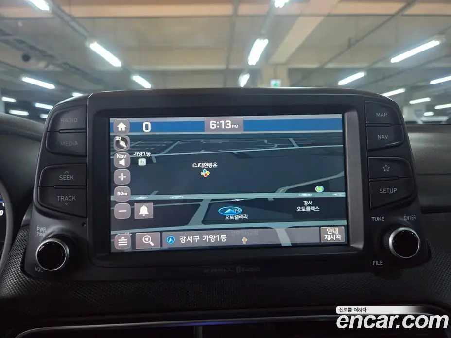 Hyundai Kona 2018 1.6 автомат (гидро), фото 16