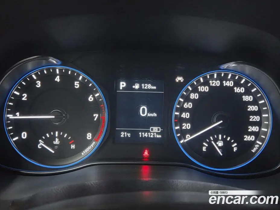 Hyundai Kona 2018 1.6 автомат (гидро), фото 8