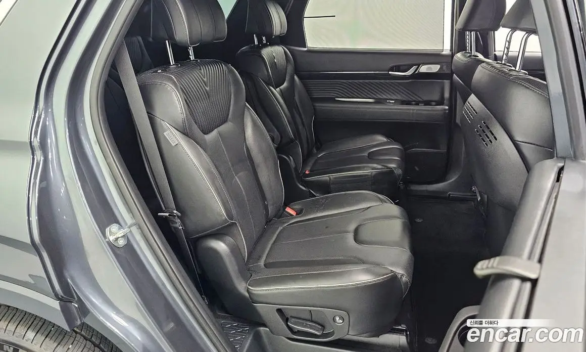 Hyundai Palisade 2023 3.8 автомат (гидро), фото 17