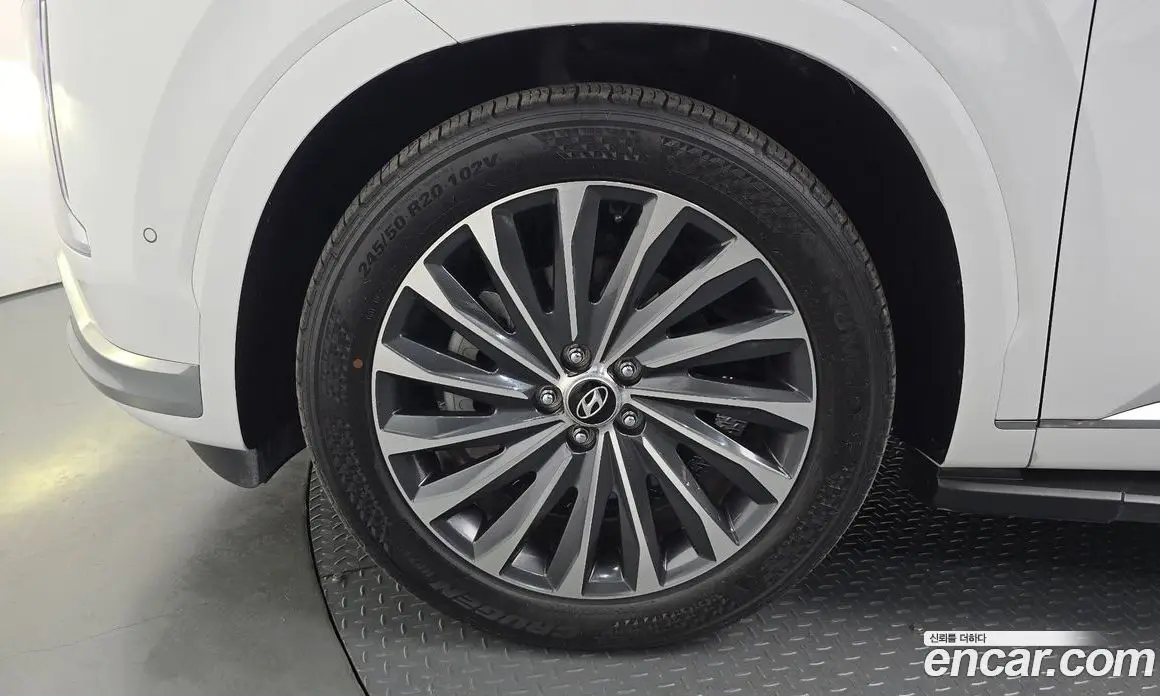 Hyundai Palisade 2023 2.2 автомат (гидро), фото 4 Hyundai Palisade 2023 2.2 автомат (гидро), фото 4