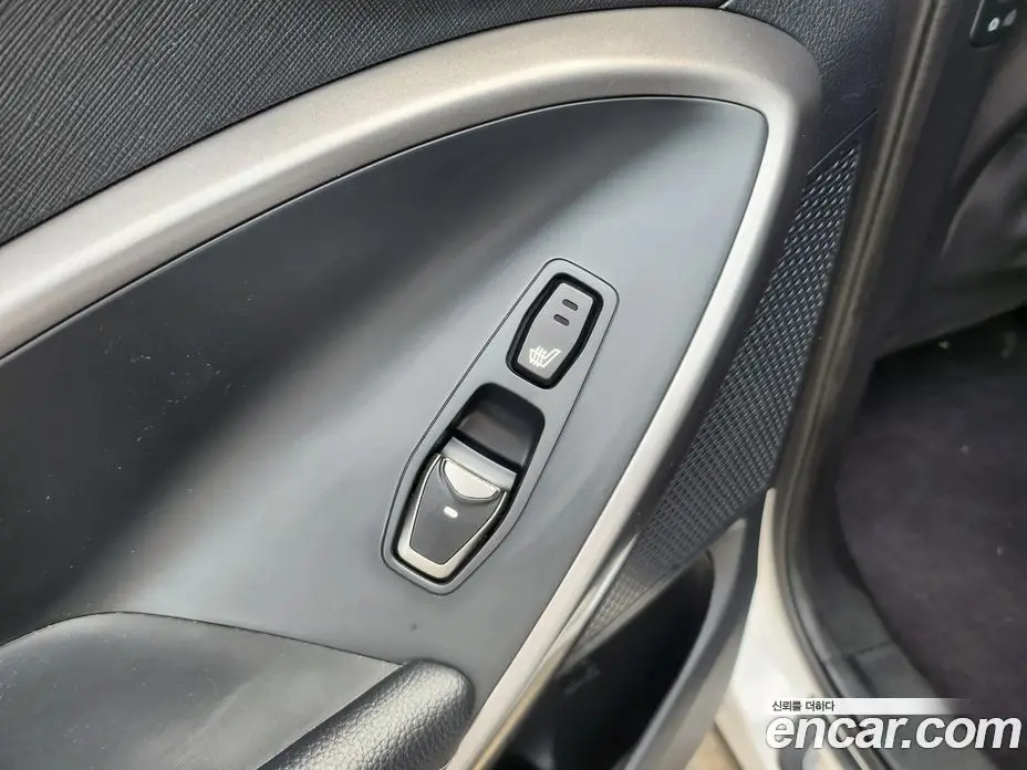 Hyundai Santa Fe 2015 2.0 автомат (гидро), фото 16
