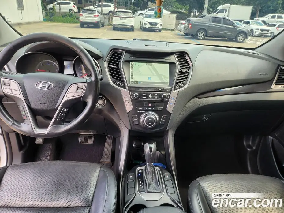 Hyundai Santa Fe 2015 2.0 автомат (гидро), фото 19