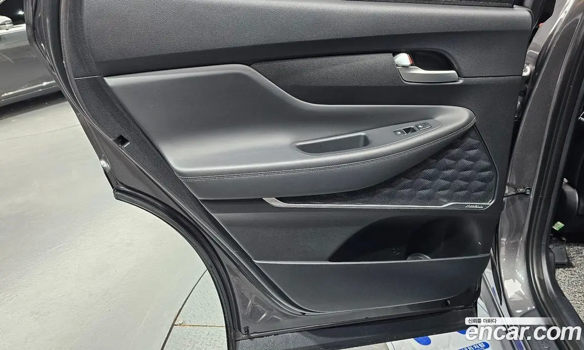Hyundai Santa Fe 2019 2.0 автомат (гидро), фото 15