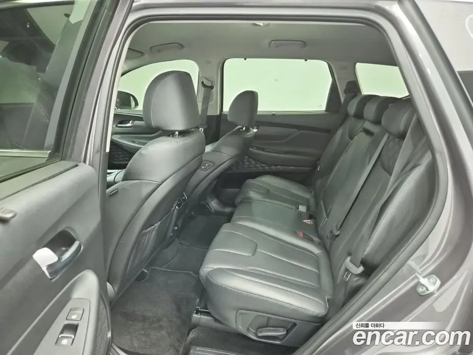 Hyundai Santa Fe 2022 2.2 автомат (гидро), фото 11