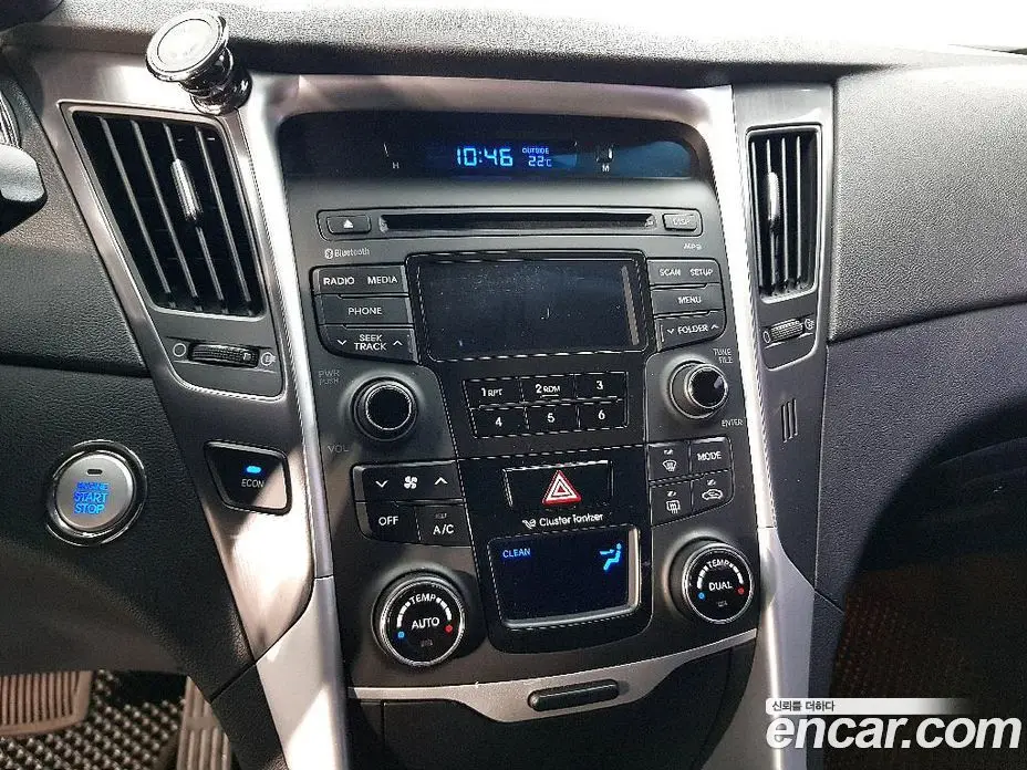 Hyundai Sonata 2014 2.0 автомат (гидро), фото 12