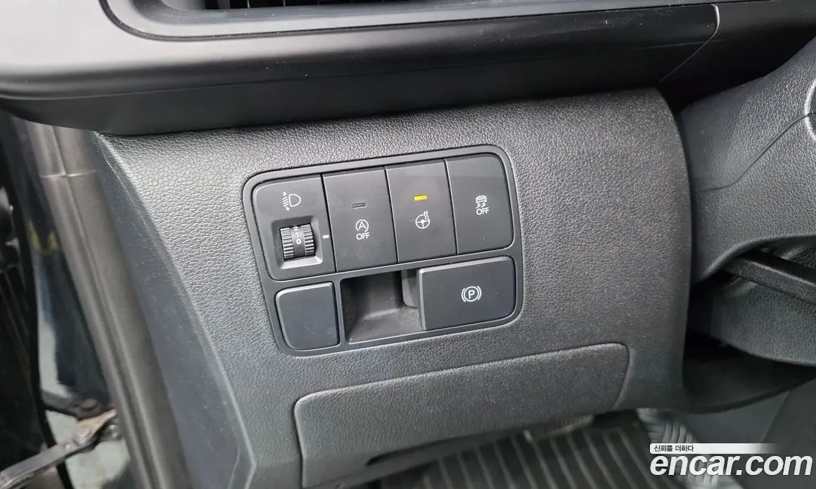 Hyundai Staria 2022 2.2 автомат (гидро), фото 15