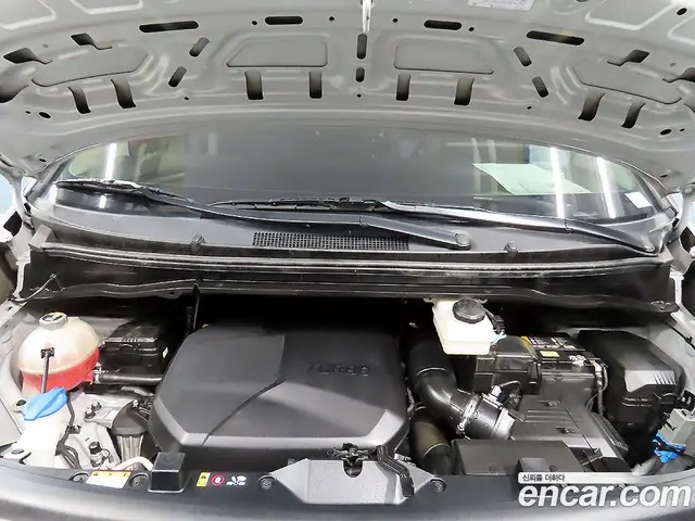 Hyundai Staria 2022 2.2 автомат (гидро), миниатюра 2