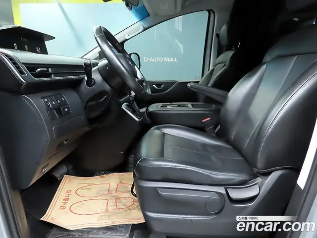 Hyundai Staria 2022 2.2 автомат (гидро), миниатюра 3
