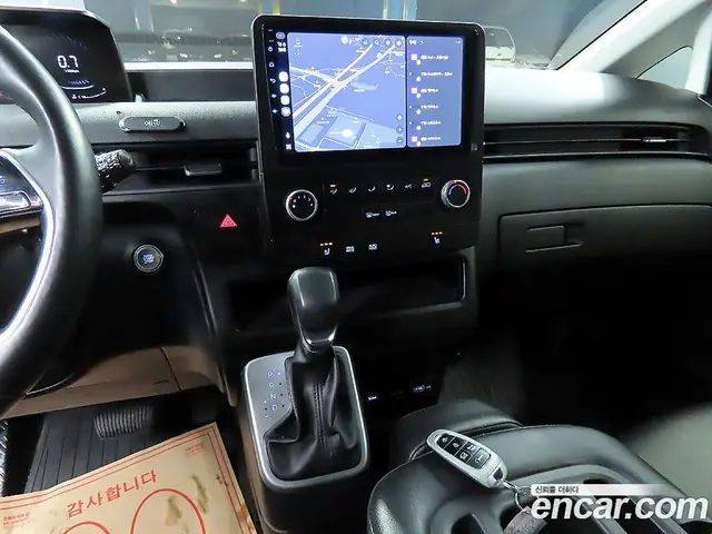 Hyundai Staria 2022 2.2 автомат (гидро), миниатюра 7