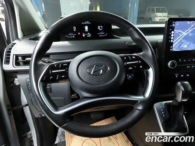 Hyundai Staria 2022 2.2 автомат (гидро), миниатюра 10