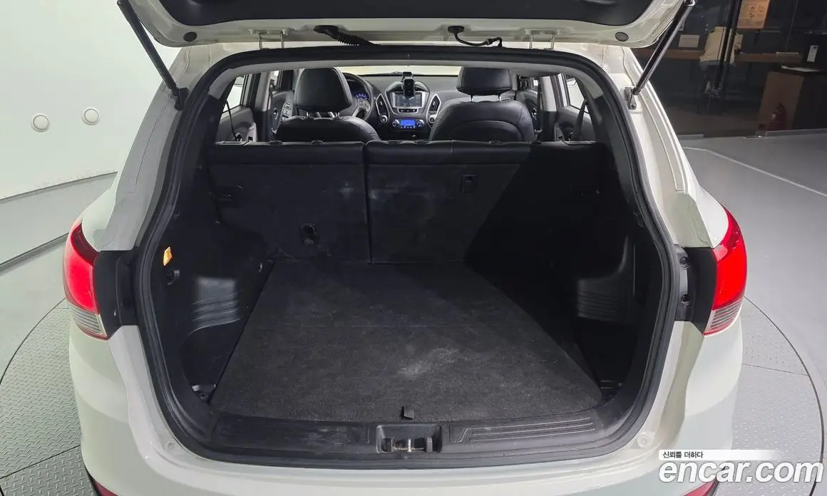 Hyundai Tucson 2013 2.0 автомат (гидро), фото 20 Hyundai Tucson 2013 2.0 автомат (гидро), фото 20