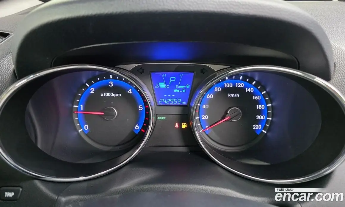 Hyundai Tucson 2013 2.0 автомат (гидро), фото 8 Hyundai Tucson 2013 2.0 автомат (гидро), фото 8