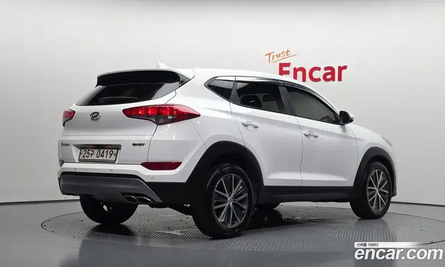 Hyundai Tucson 2016 2.0 автомат (гидро), миниатюра 2