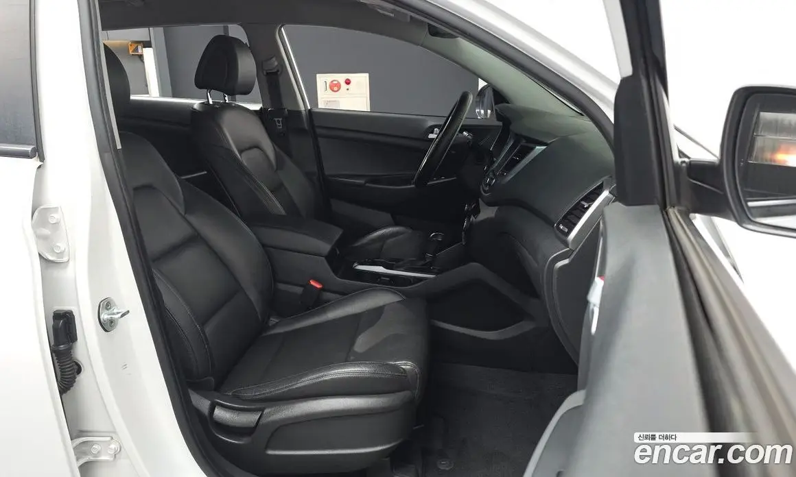 Hyundai Tucson 2016 2.0 автомат (гидро), фото 11