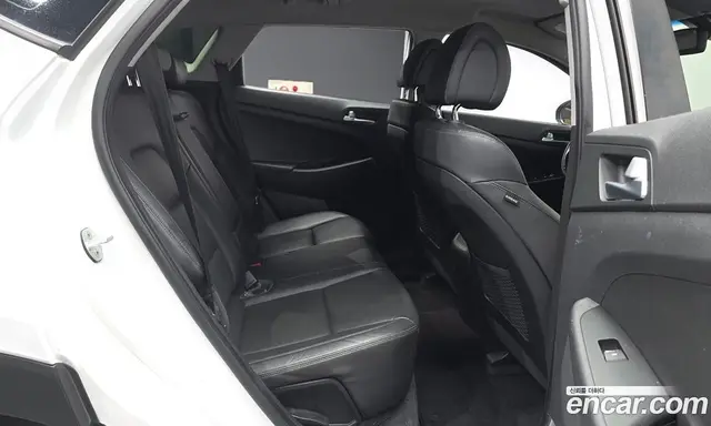 Hyundai Tucson 2016 2.0 автомат (гидро), миниатюра 12