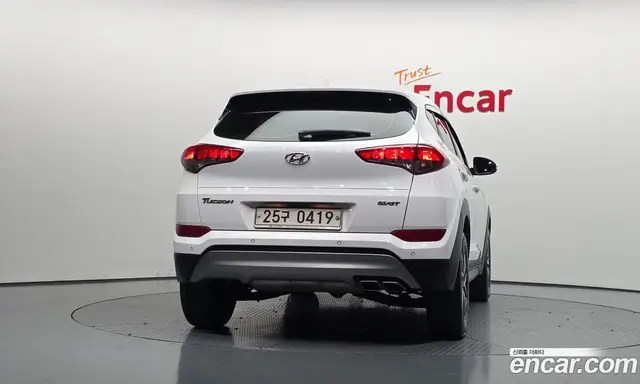 Hyundai Tucson 2016 2.0 автомат (гидро), миниатюра 4