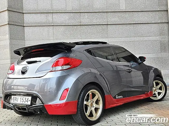 Hyundai Veloster 2011 1.6 автомат (гидро), миниатюра 12