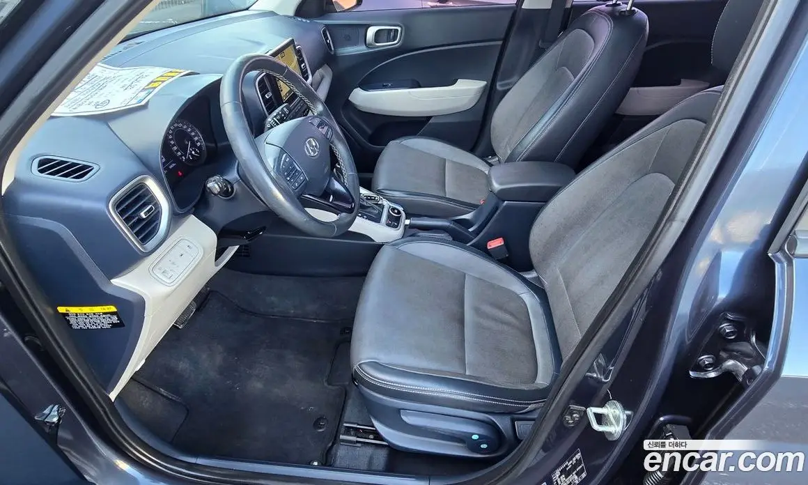 Hyundai Venue 2019 1.6 автомат (гидро), фото 14