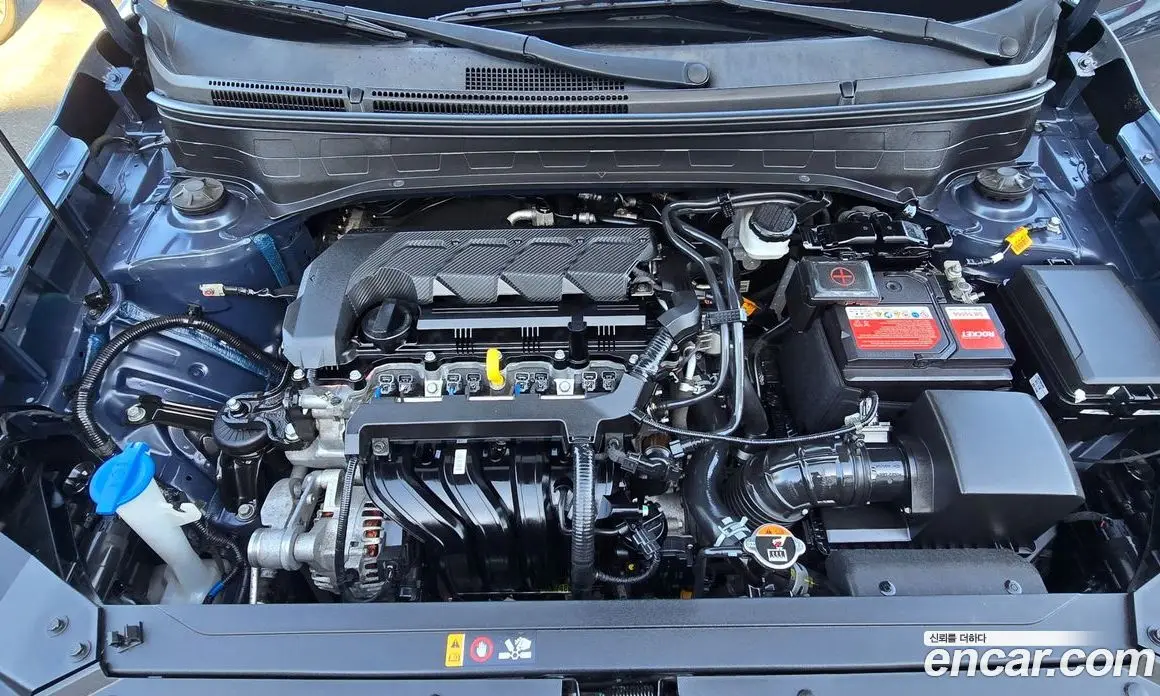 Hyundai Venue 2019 1.6 автомат (гидро), фото 17