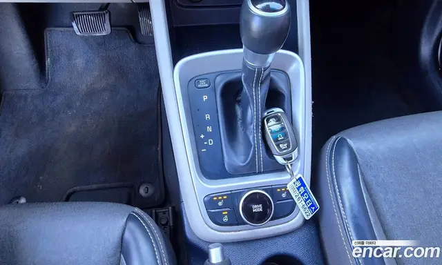 Hyundai Venue 2019 1.6 автомат (гидро), миниатюра 10