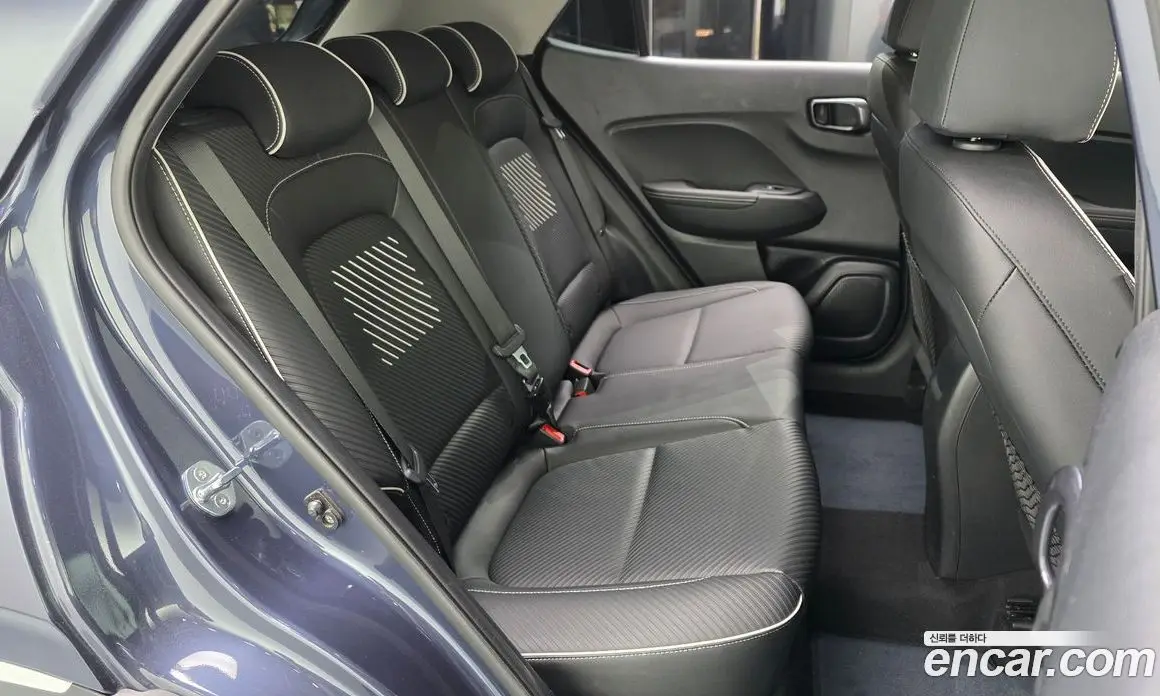 Hyundai Venue 2020 1.6 автомат (гидро), фото 11