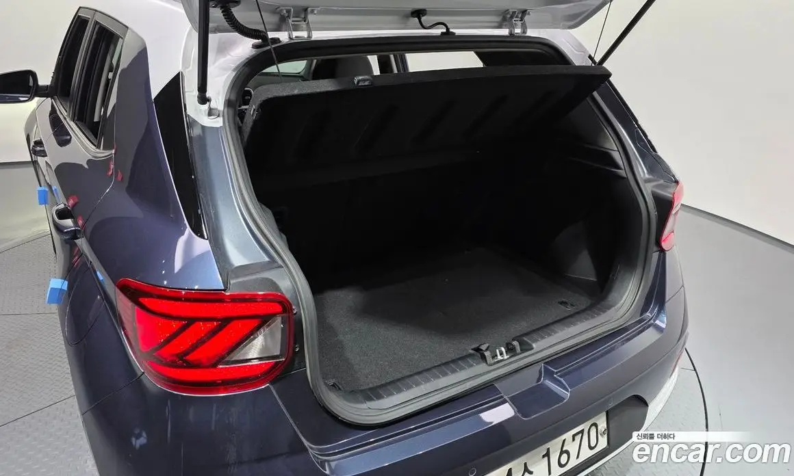 Hyundai Venue 2020 1.6 автомат (гидро), фото 19