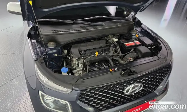 Hyundai Venue 2020 1.6 автомат (гидро), миниатюра 6