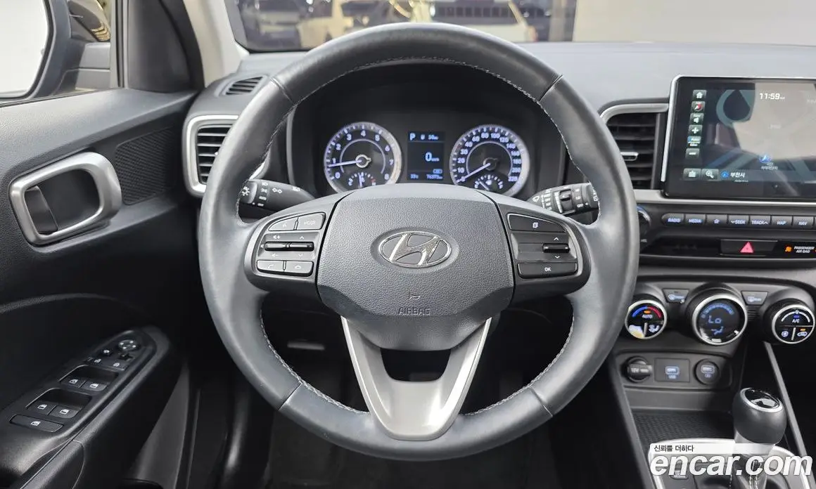 Hyundai Venue 2020 1.6 автомат (гидро), фото 13