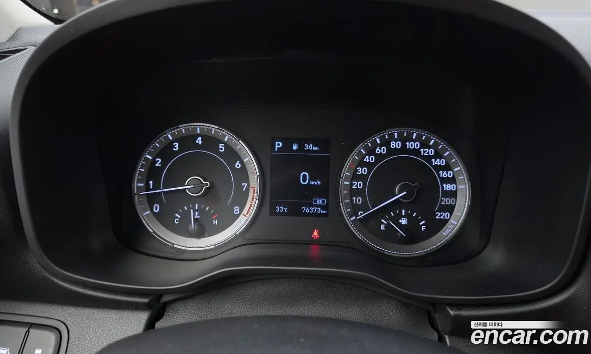 Hyundai Venue 2020 1.6 автомат (гидро), фото 8