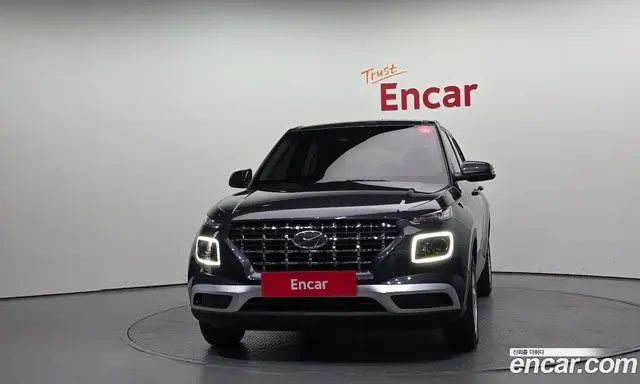 Hyundai Venue 2021 1.6 автомат (гидро), миниатюра 3