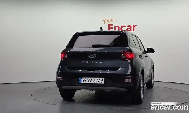 Hyundai Venue 2021 1.6 автомат (гидро), миниатюра 4