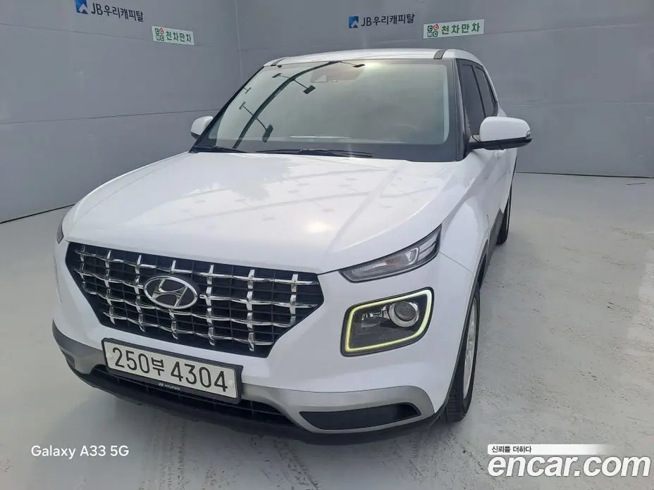 Hyundai Venue 2022 1.6 автомат (гидро), фото 3
