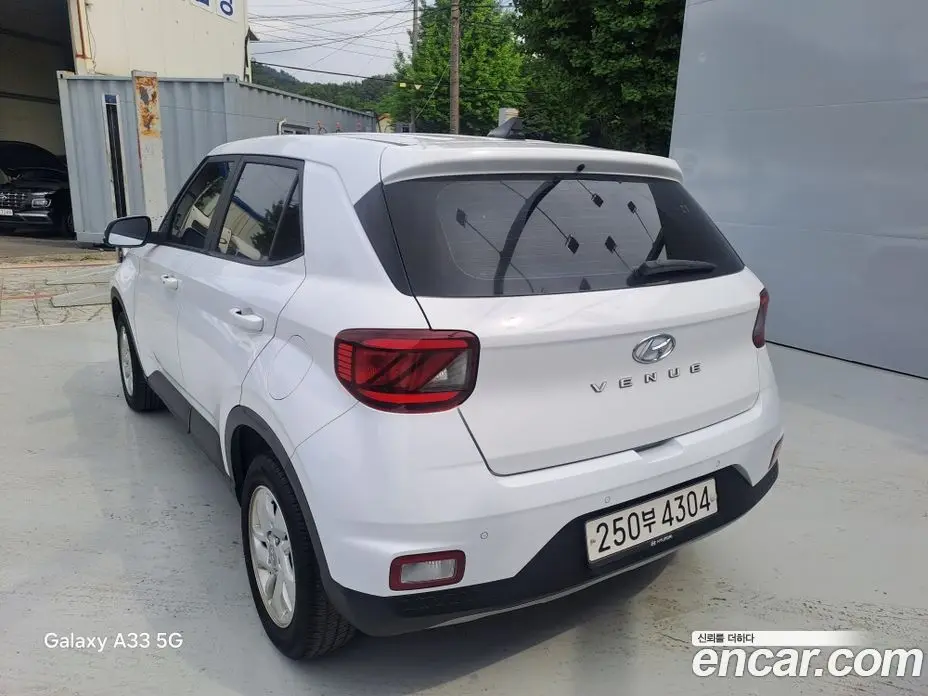 Hyundai Venue 2022 1.6 автомат (гидро), фото 4