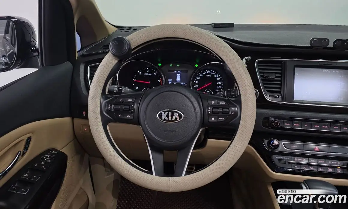 Kia Carnival 2018 2.2 автомат (гидро), фото 13 Kia Carnival 2018 2.2 автомат (гидро), фото 13