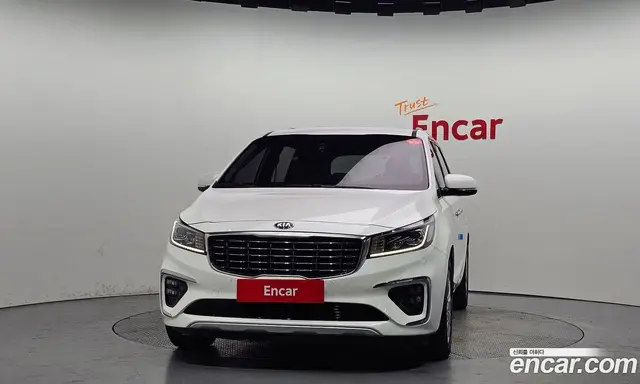 Kia Carnival 2018 2.2 автомат (гидро), миниатюра 3 Kia Carnival 2018 2.2 автомат (гидро), миниатюра 3