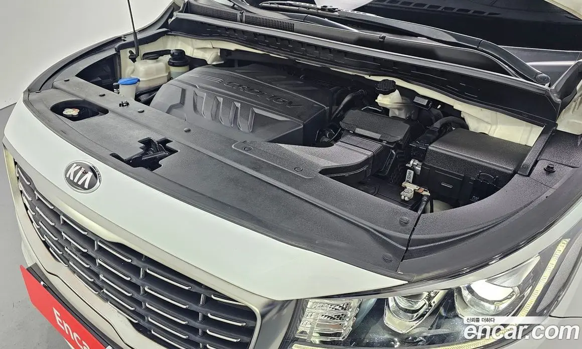 Kia Carnival 2018 2.2 автомат (гидро), фото 6 Kia Carnival 2018 2.2 автомат (гидро), фото 6