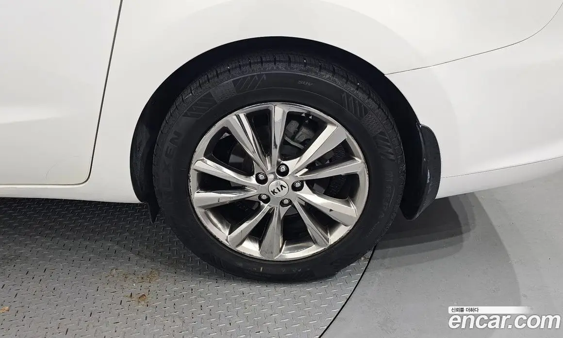 Kia Carnival 2018 2.2 автомат (гидро), фото 7 Kia Carnival 2018 2.2 автомат (гидро), фото 7