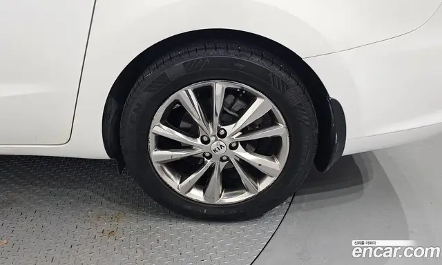 Kia Carnival 2018 2.2 автомат (гидро), миниатюра 7 Kia Carnival 2018 2.2 автомат (гидро), миниатюра 7
