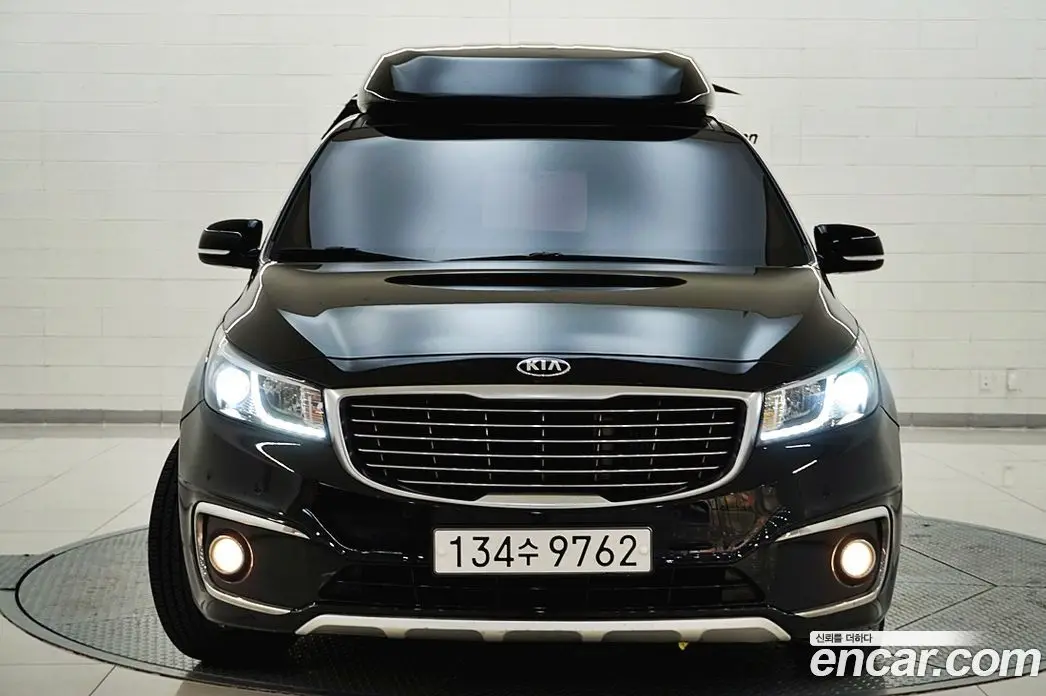Kia Carnival 2018 2.2 автомат (гидро), фото 1 Kia Carnival 2018 2.2 автомат (гидро), фото 1