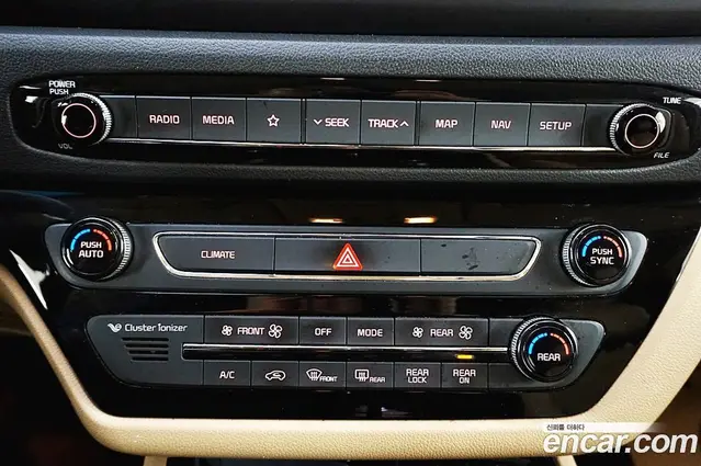 Kia Carnival 2018 2.2 автомат (гидро), миниатюра 12