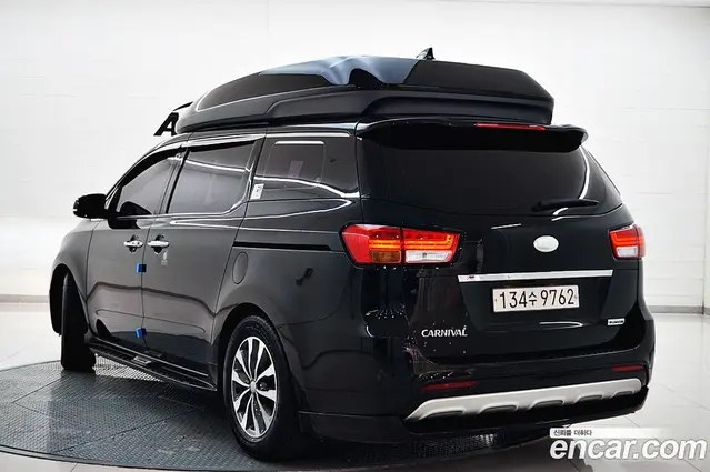 Kia Carnival 2018 2.2 автомат (гидро), миниатюра 3 Kia Carnival 2018 2.2 автомат (гидро), миниатюра 3