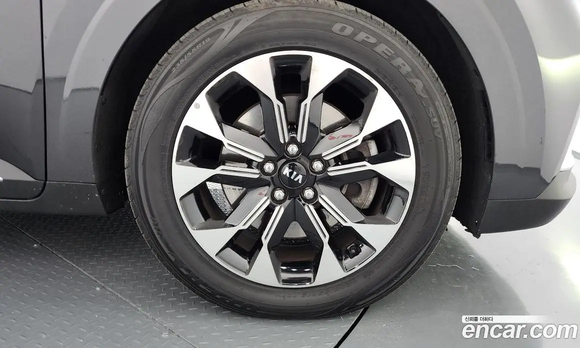 Kia Carnival 2020 2.2 автомат (гидро), фото 5