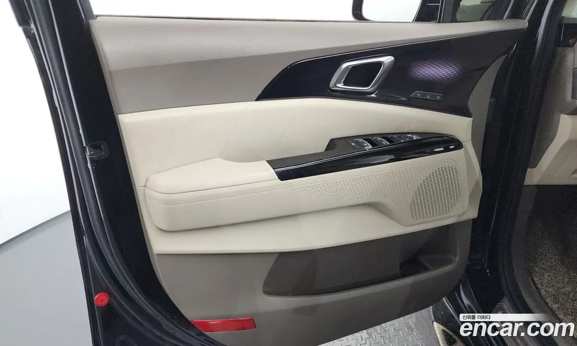 Kia Carnival 2020 3.5 автомат (гидро), фото 15
