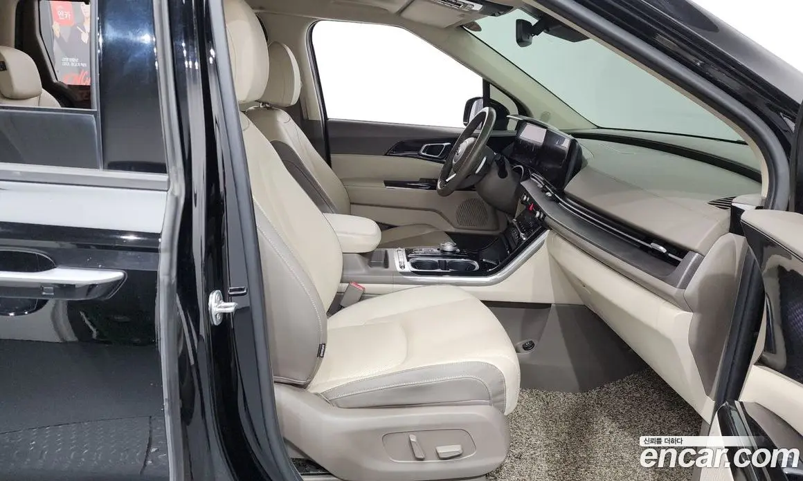 Kia Carnival 2020 3.5 автомат (гидро), фото 16