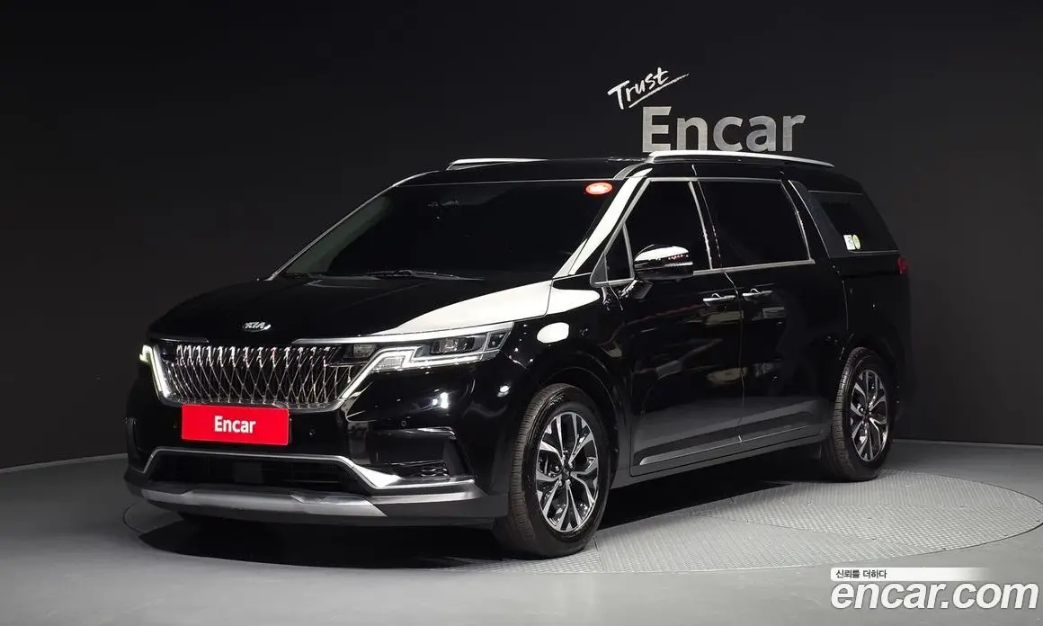 Kia Carnival 2020 2.2 автомат (гидро), фото 1 Kia Carnival 2020 2.2 автомат (гидро), фото 1