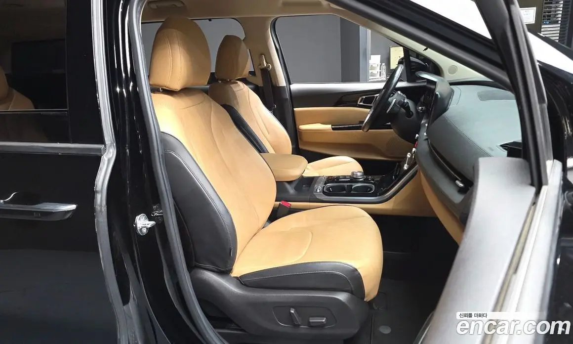 Kia Carnival 2020 2.2 автомат (гидро), фото 11 Kia Carnival 2020 2.2 автомат (гидро), фото 11
