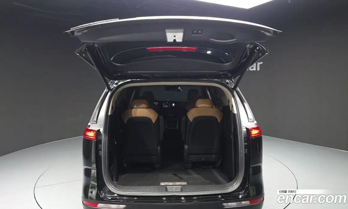 Kia Carnival 2020 2.2 автомат (гидро), фото 20 Kia Carnival 2020 2.2 автомат (гидро), фото 20