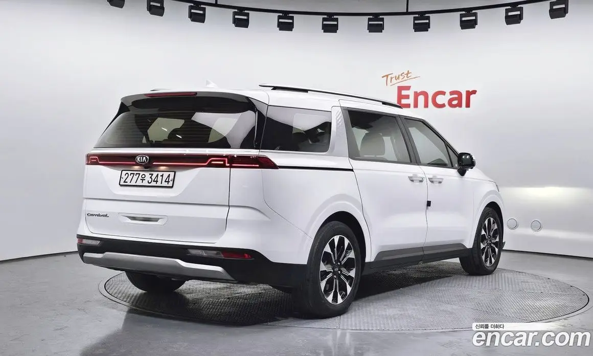 Kia Carnival 2020 2.2 автомат (гидро), фото 2 Kia Carnival 2020 2.2 автомат (гидро), фото 2